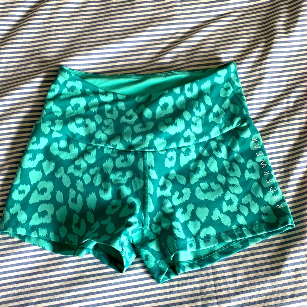 Ryder wear turquoise leopard M